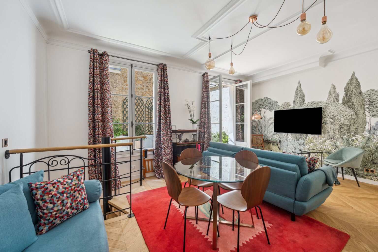D2 booking - Bnb accommodation Paris Champs Elysees Eiffel tower - DSC_3390