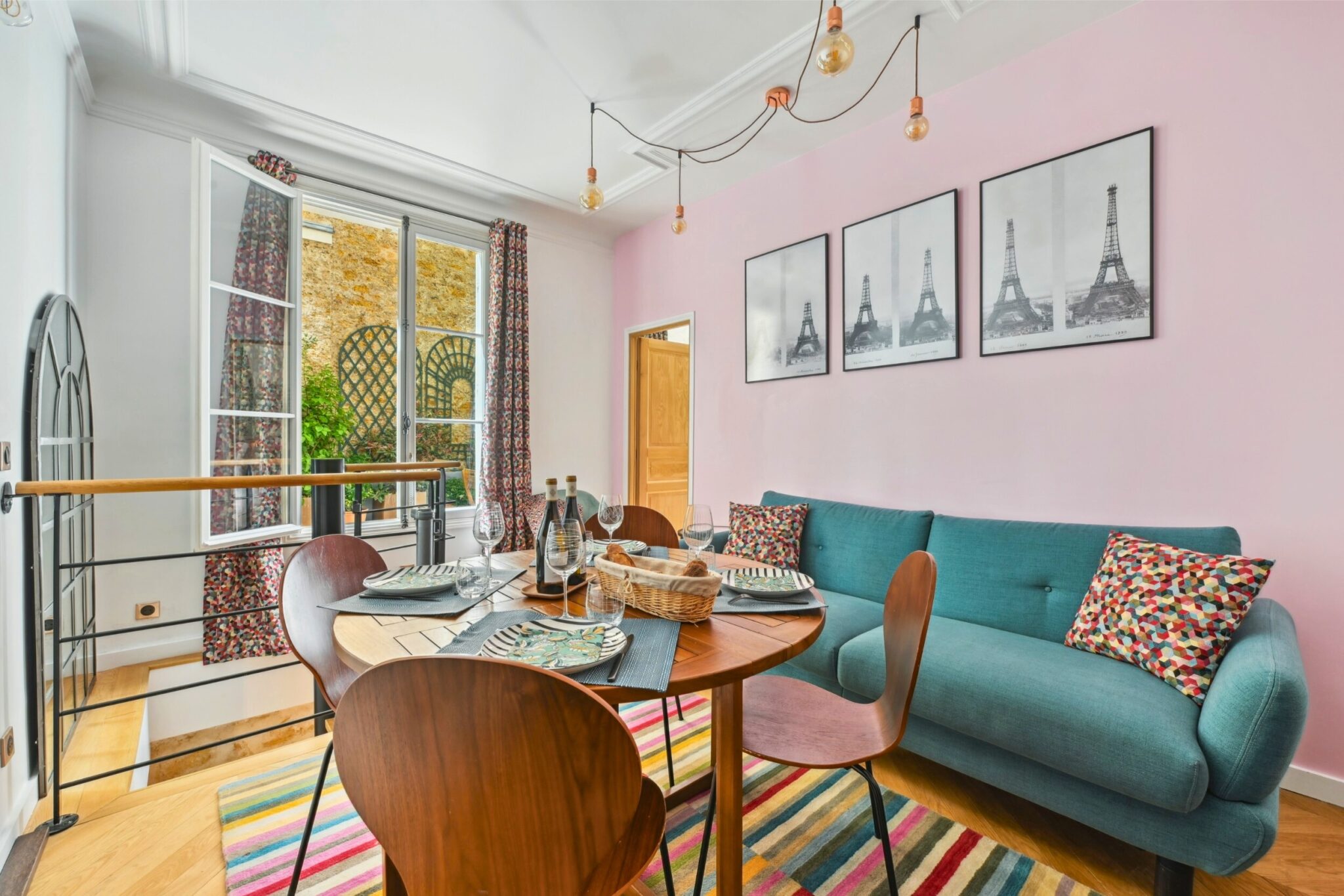 eiffel-d2-paris-apartment-rental-16th-la-maison-klebedsc_5248-edited