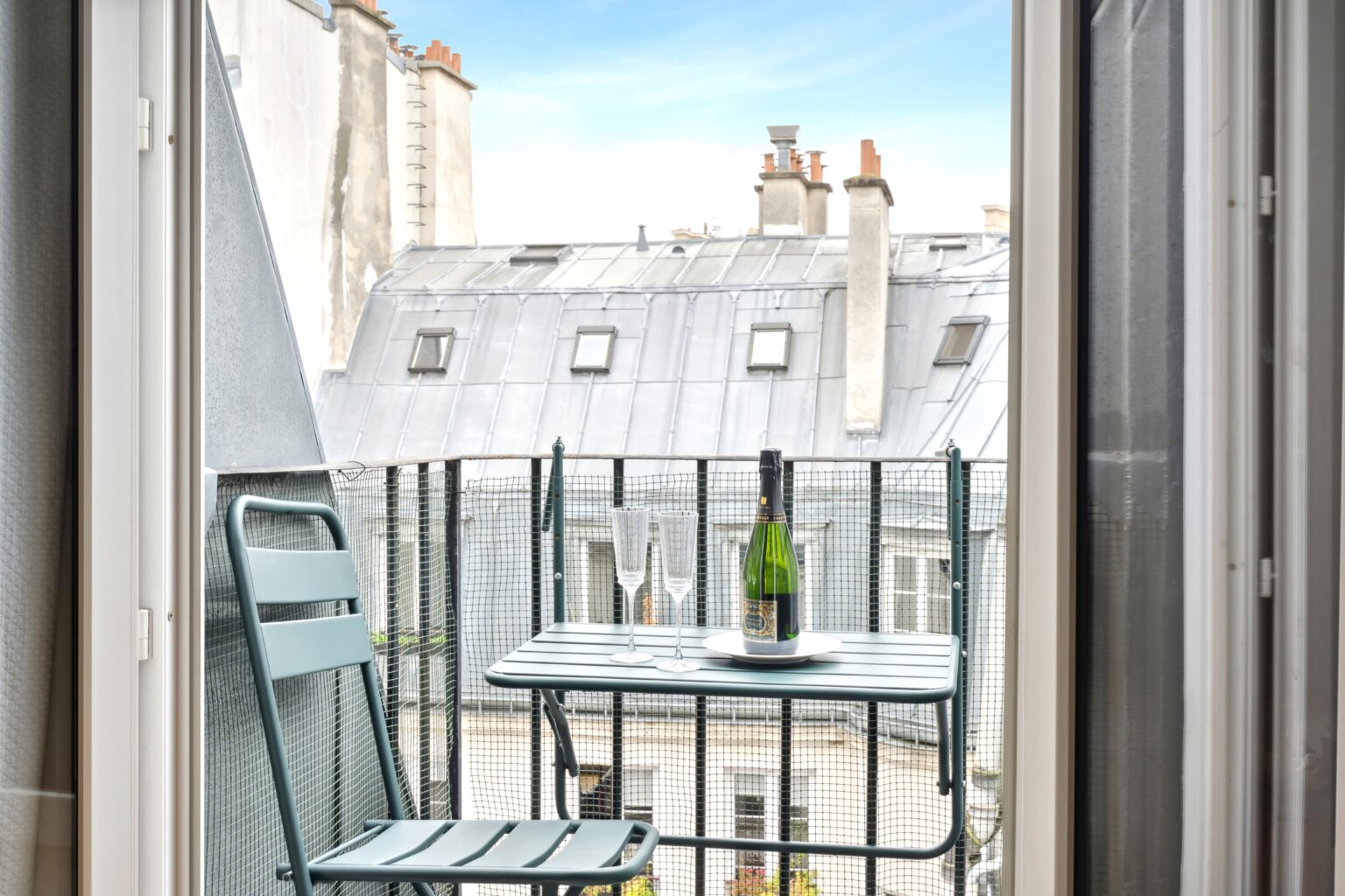 emily-h1-paris-apartment-rental-16th-la-maison-kleber-dsc_1346