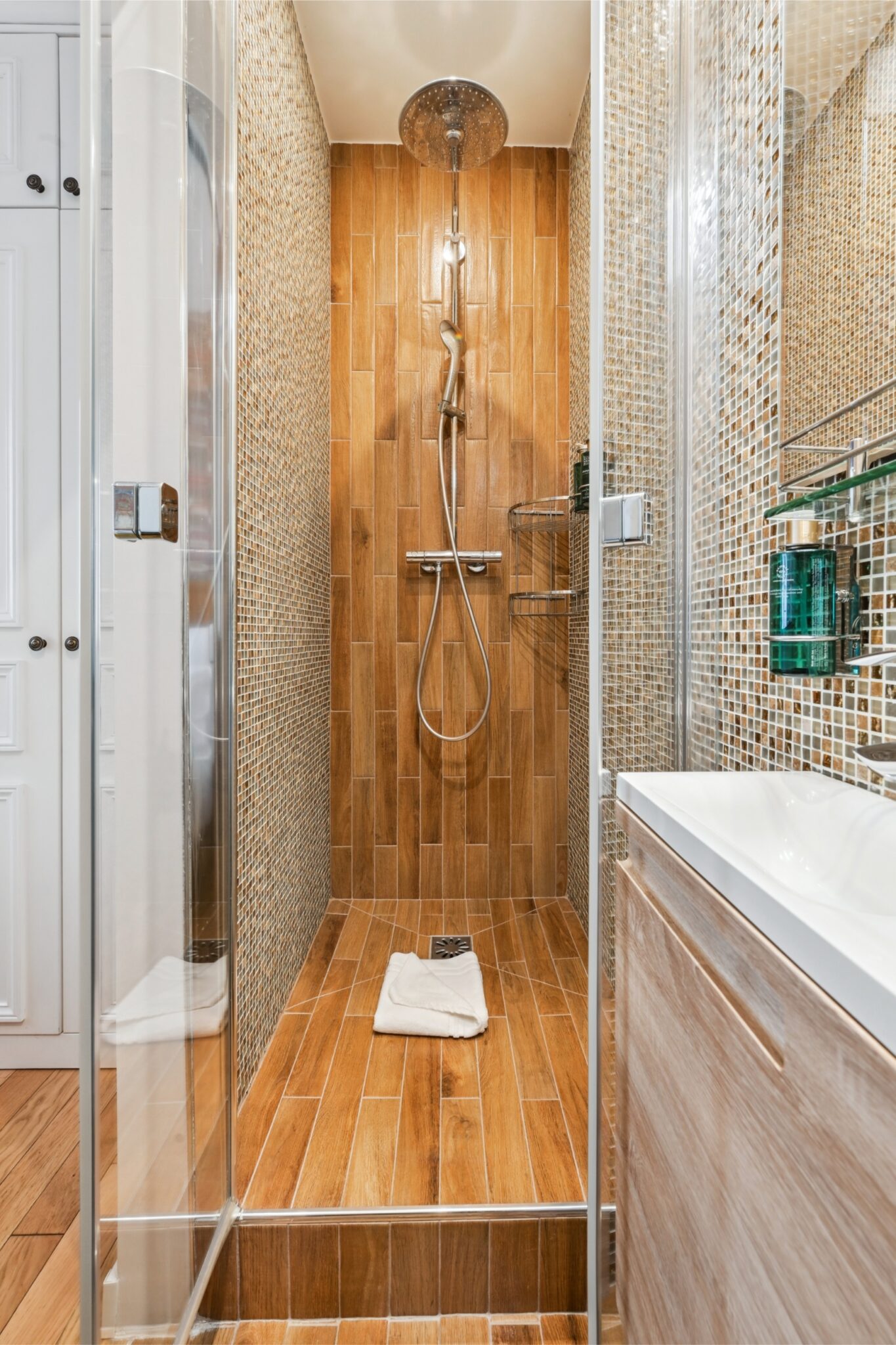 etoile-g1-paris-apartment-rental-16th-la-maison-klebedsc_5639