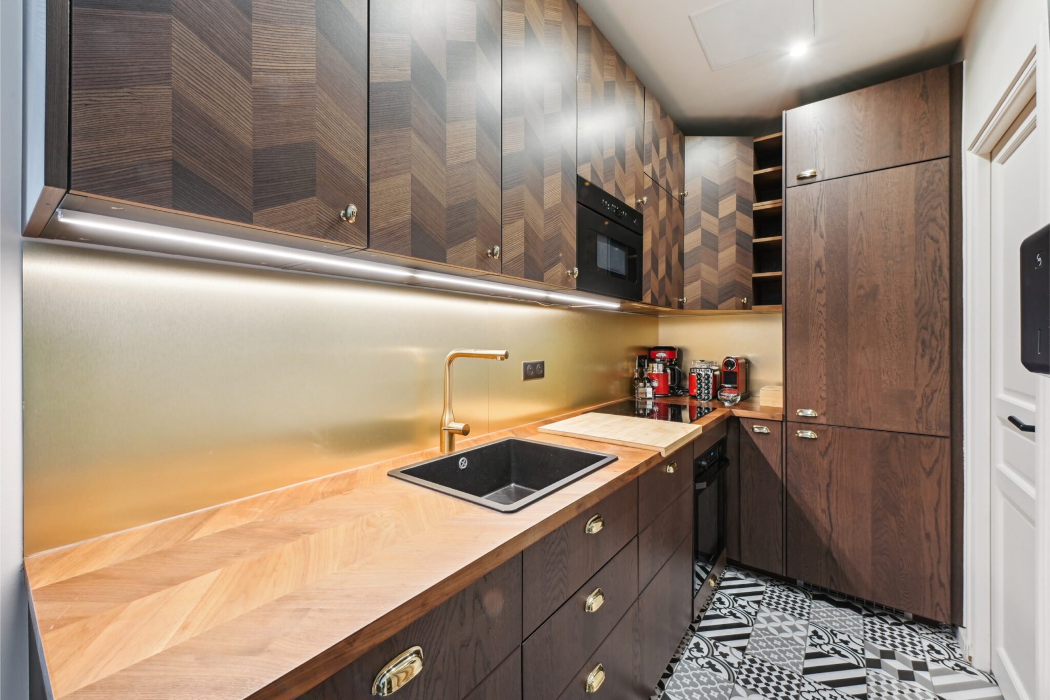 etoile-g1-paris-apartment-rental-16th-la-maison-klebedsc_5720
