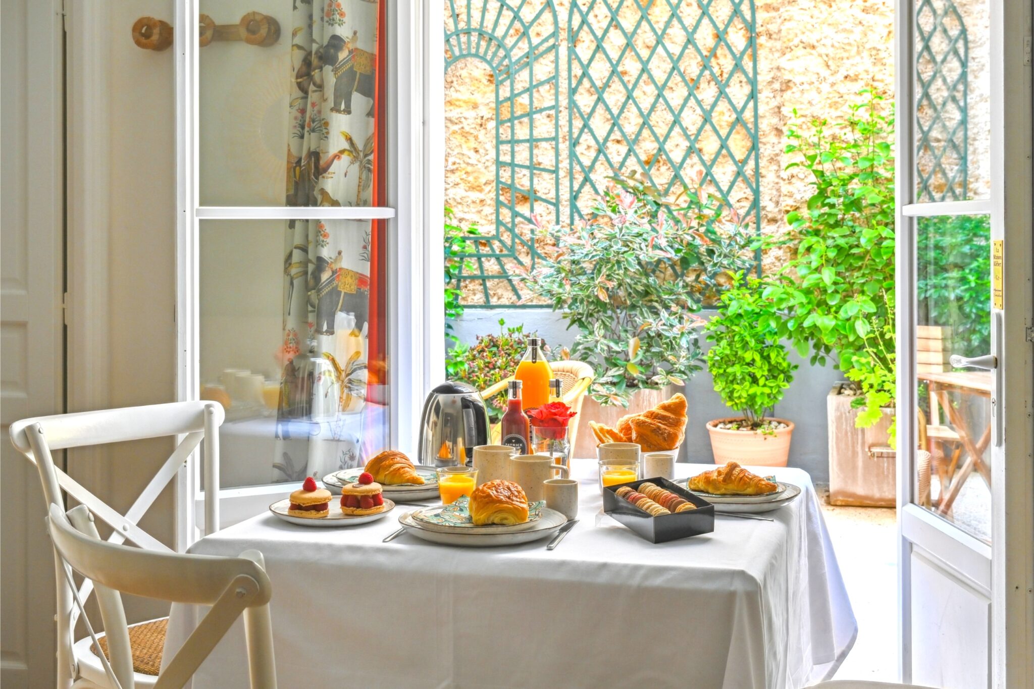 trocadero-g2-paris-apartment-rental-16th-la-maison-kleber-dsc_9250